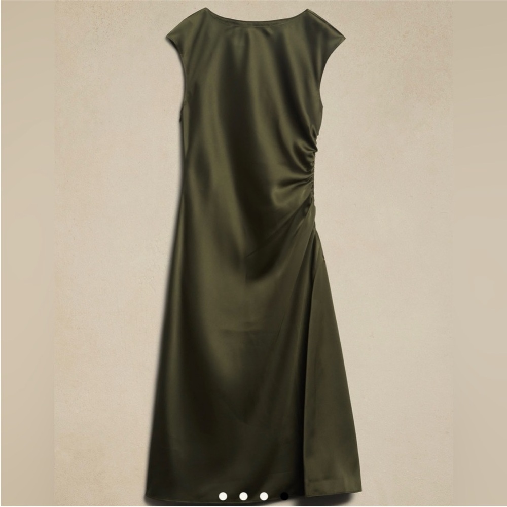 Banana Republic Factory Black Midi Dress - Picture 9 of 9